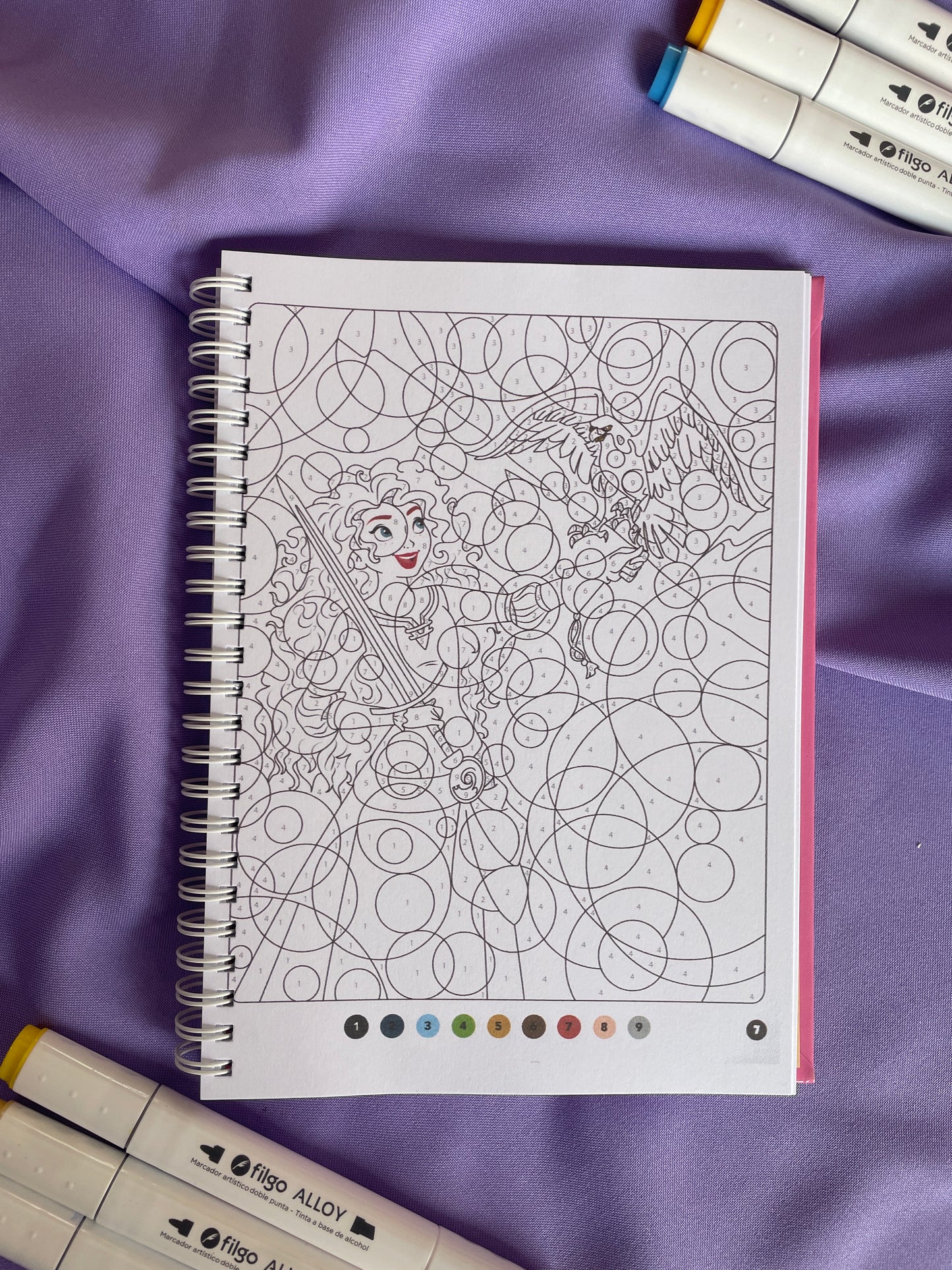MYSTERES COLORING BOOK - DISNEY PRINCESSES