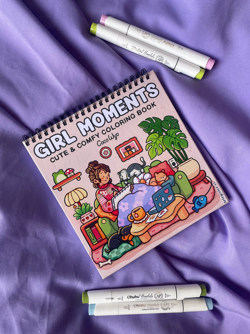 ☕ Girl Moments – Cute & Comfy Coloring Book