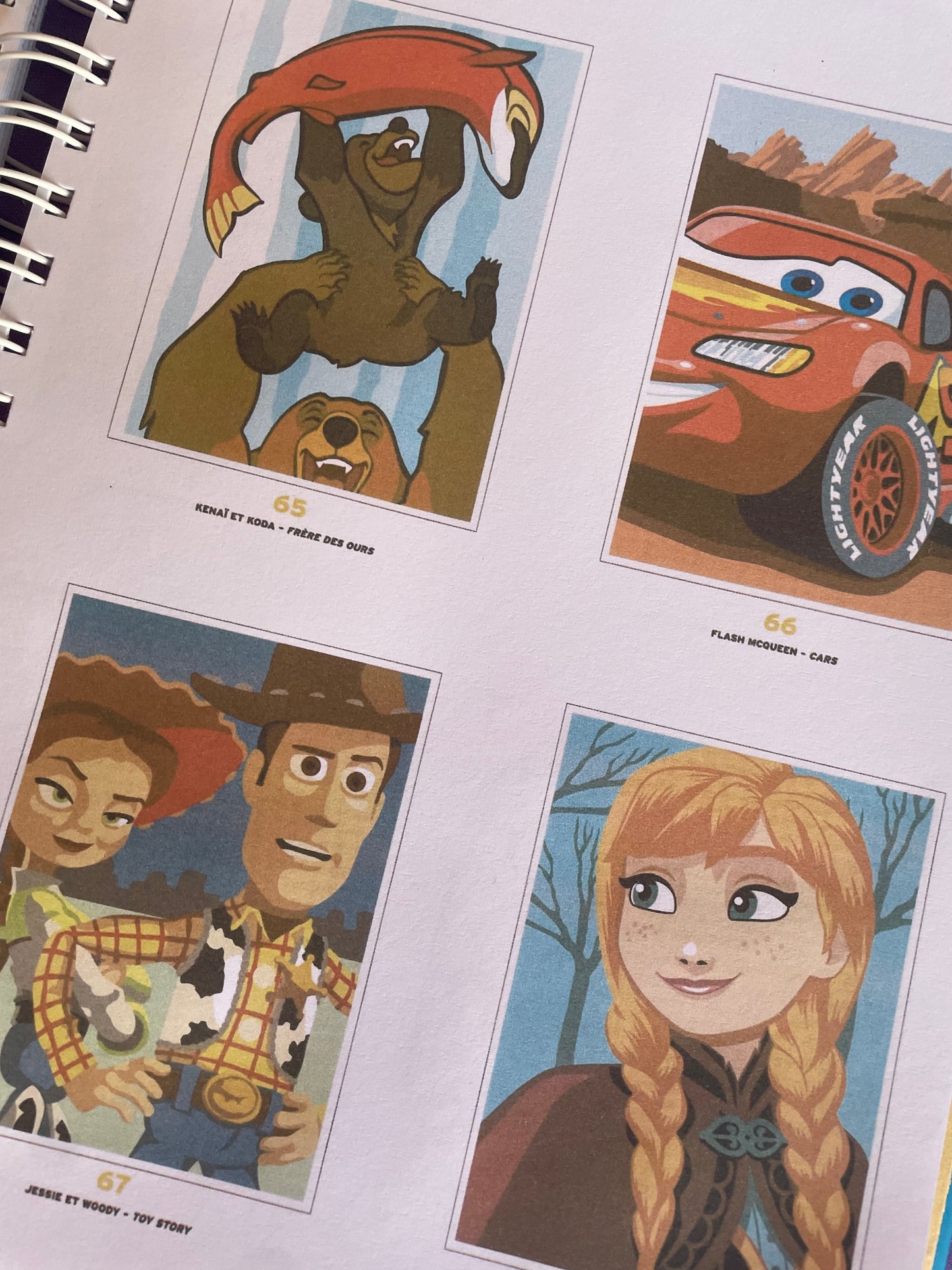 Libro para Colorear Disney - Retratos Misteriosos