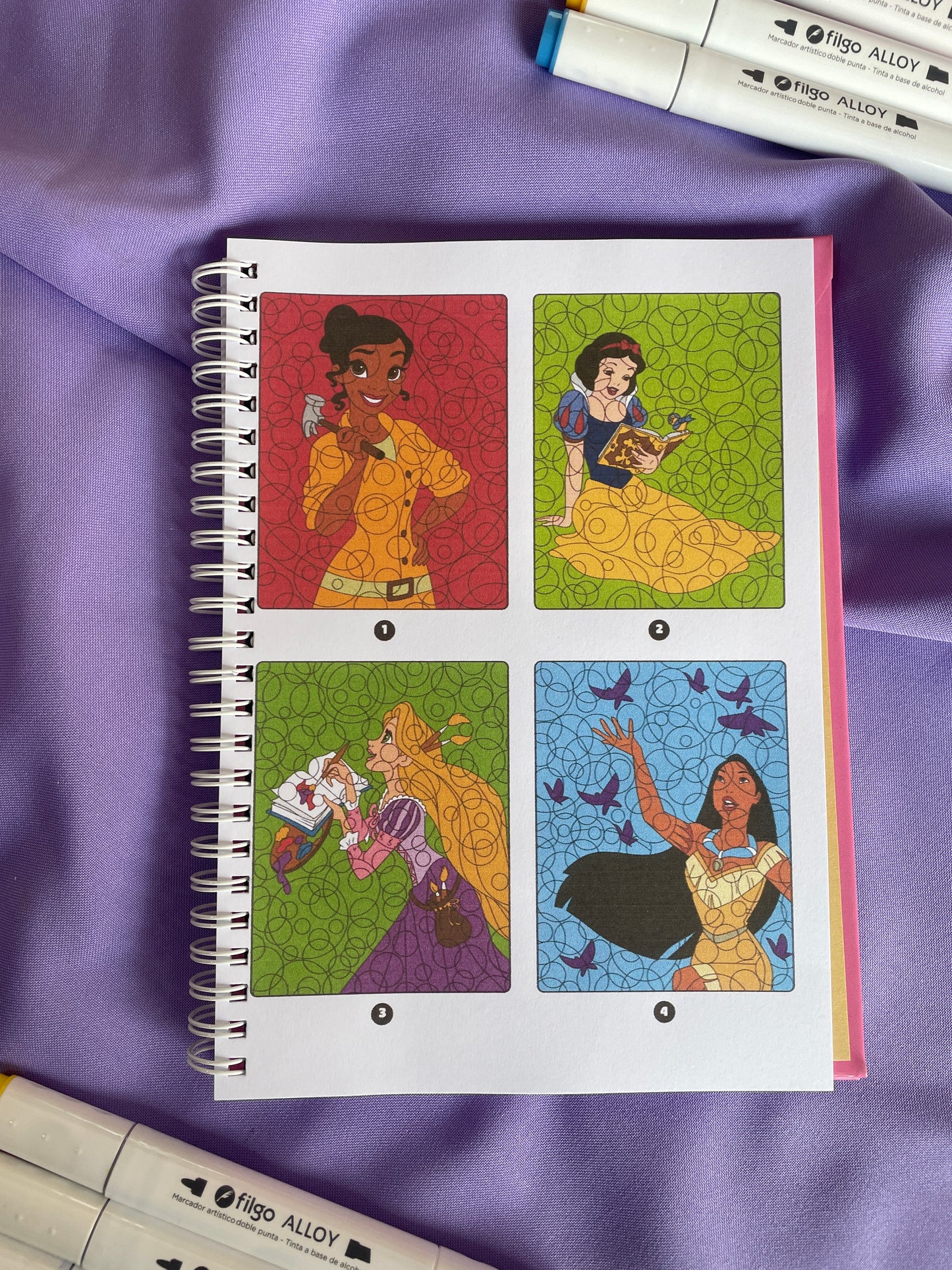 MYSTERES COLORING BOOK - DISNEY PRINCESSES