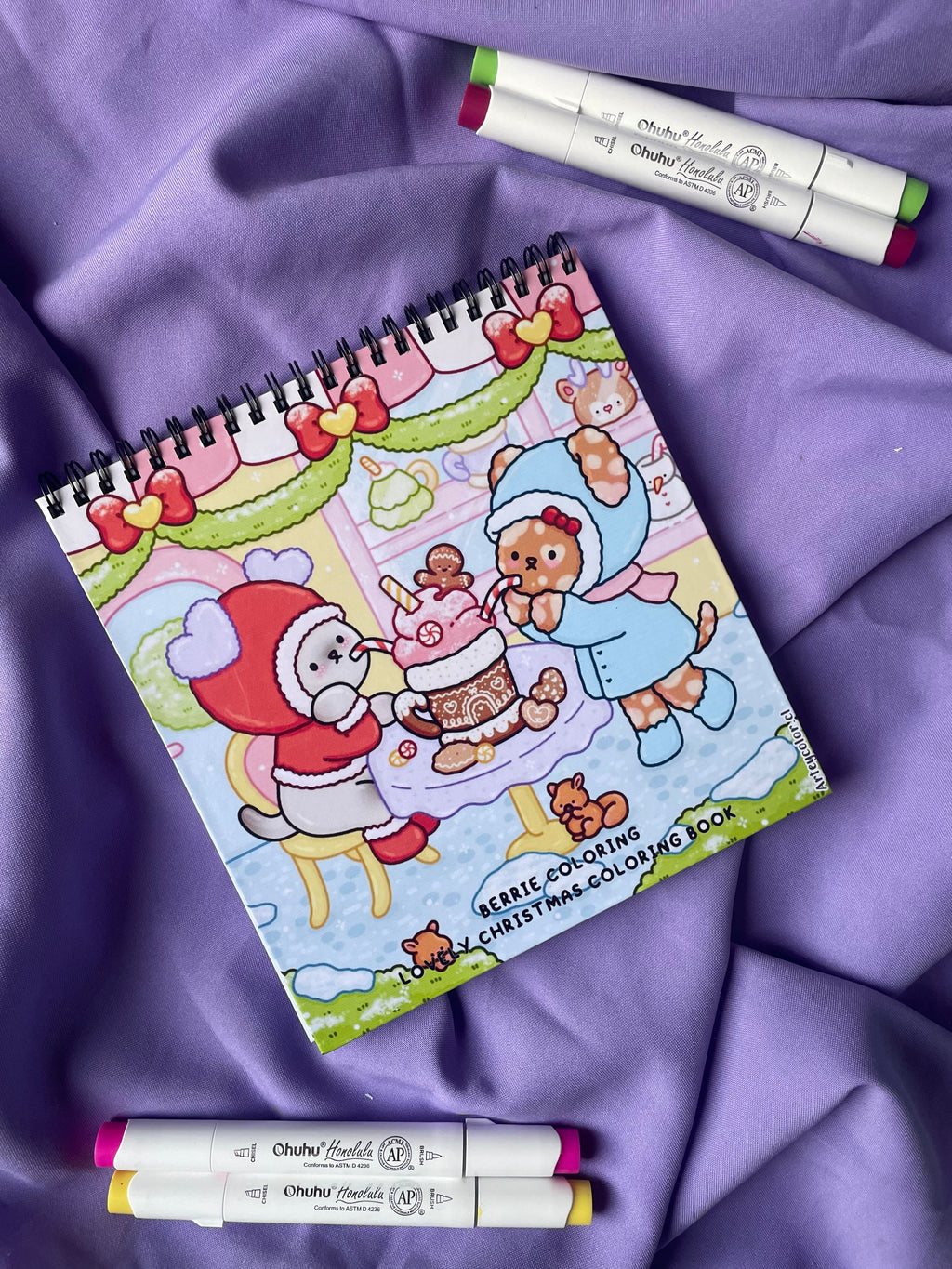 🍓 Bearie Coloring – Cozy Christmas Coloring Book